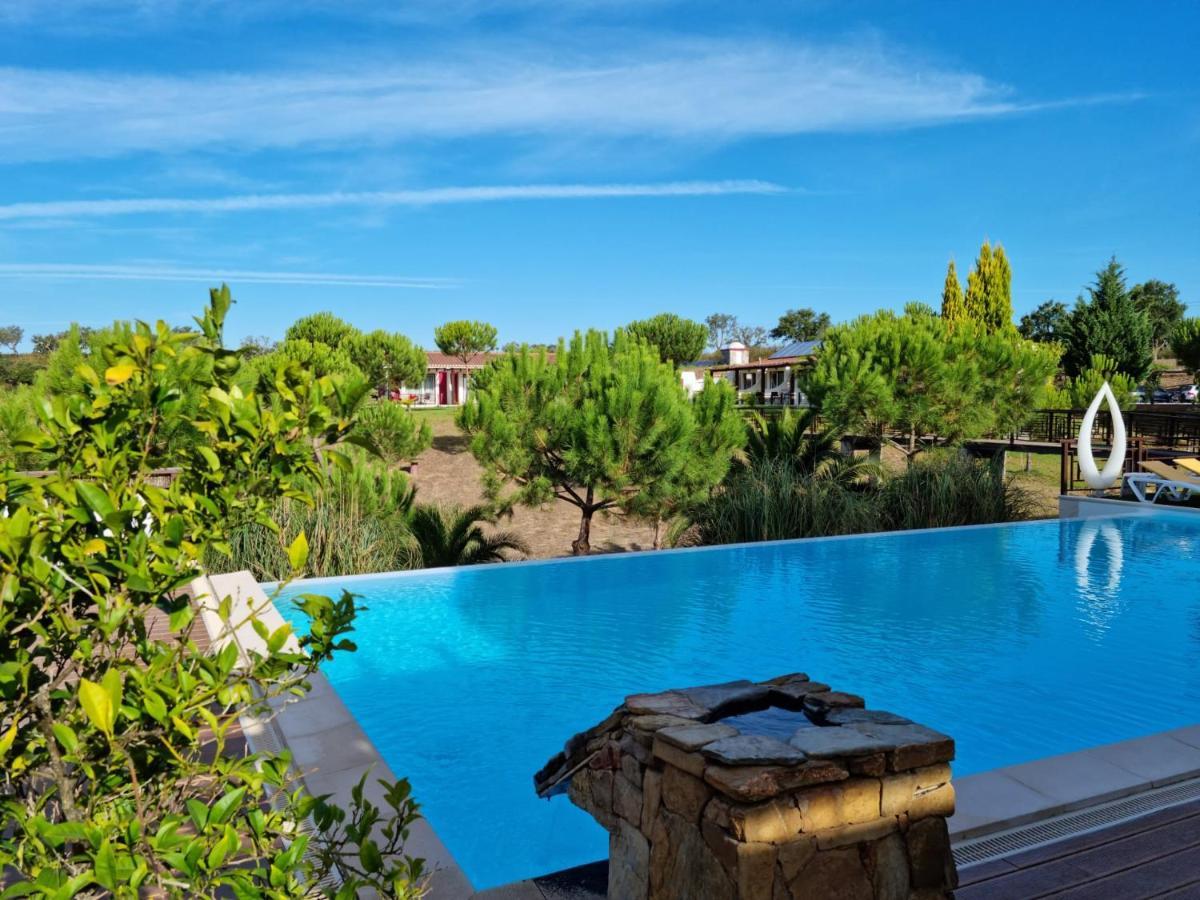 Monte Xisto Country Charm Hotel Santiago do Cacem Bagian luar foto