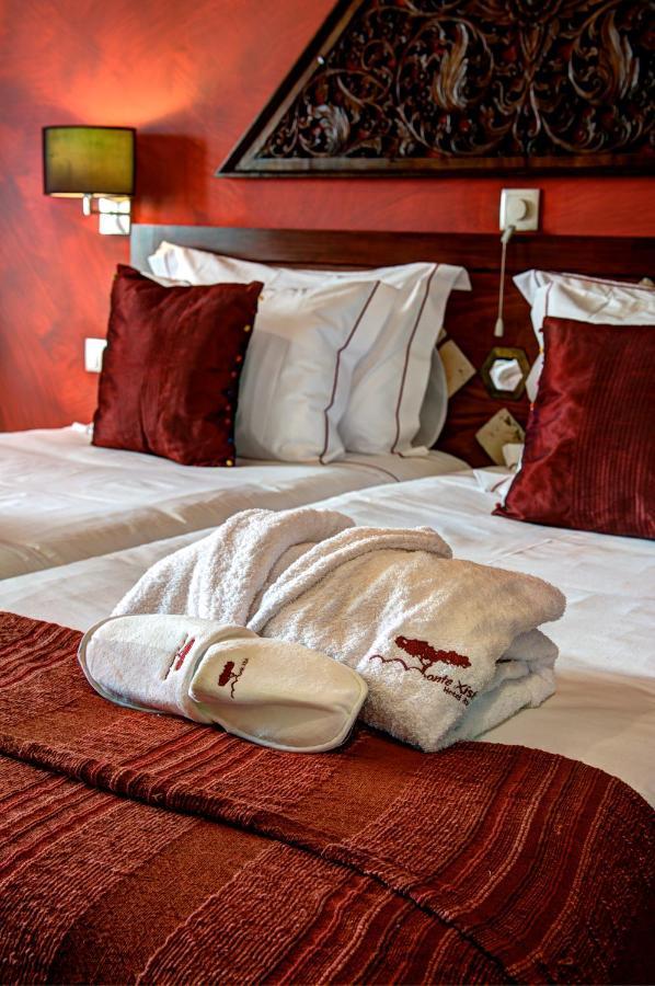 Monte Xisto Country Charm Hotel Santiago do Cacem Bagian luar foto