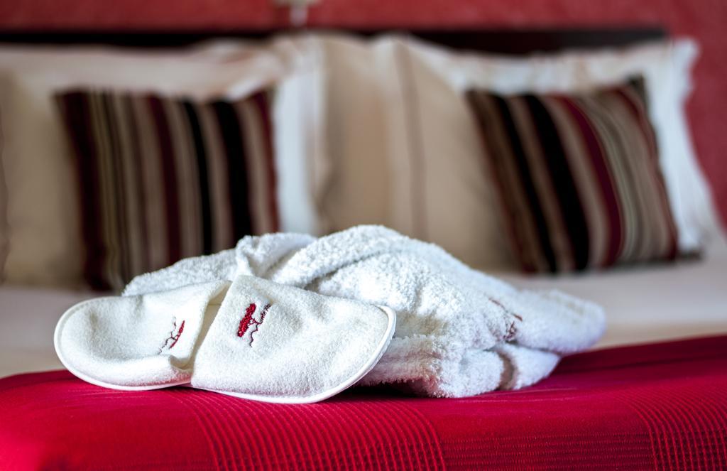 Monte Xisto Country Charm Hotel Santiago do Cacem Ruang foto
