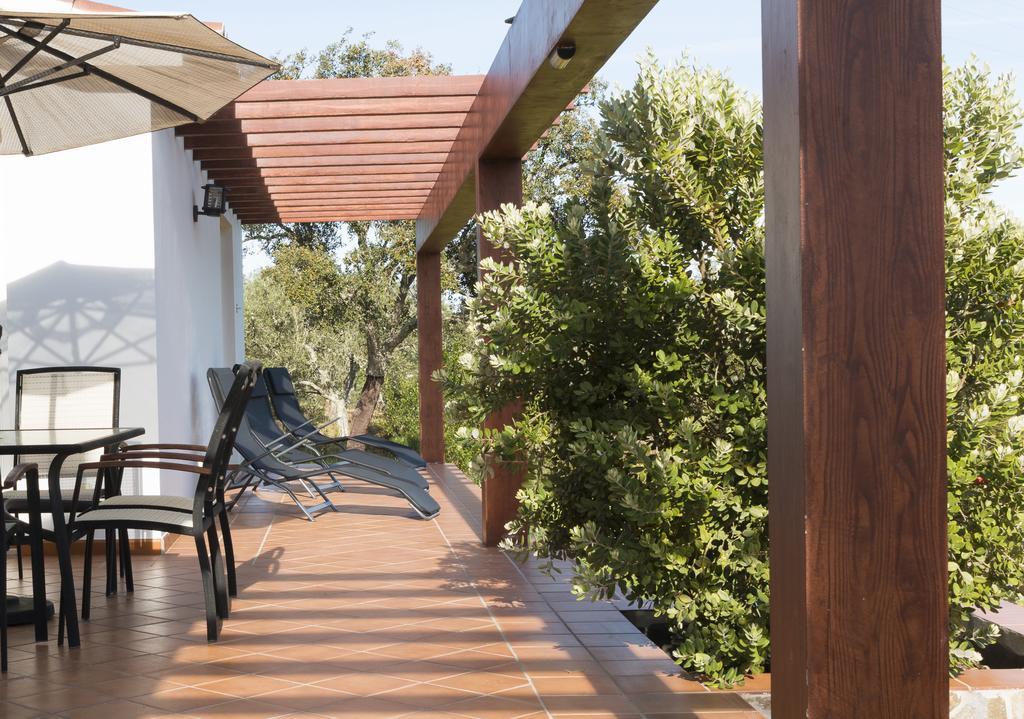Monte Xisto Country Charm Hotel Santiago do Cacem Ruang foto