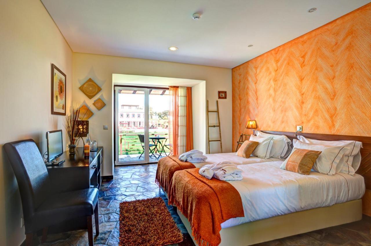 Monte Xisto Country Charm Hotel Santiago do Cacem Bagian luar foto